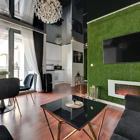 Vip Garden Apartament By Grand Apartment